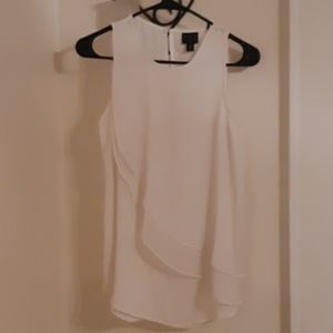 White sleeveless blouse